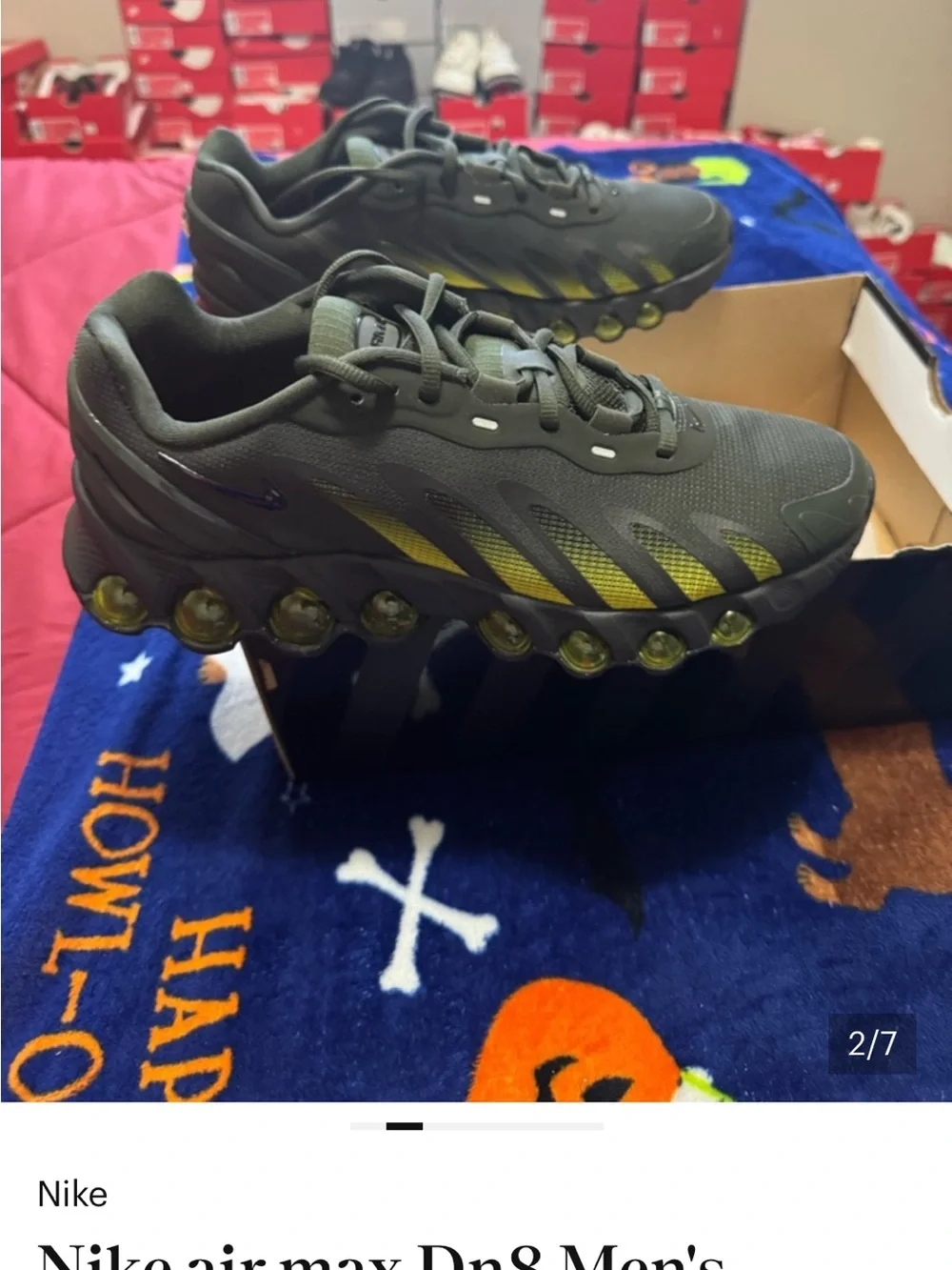 Men’s Nike Air Max DN8 olive Green and Yellow-Accent Air-Cushion Sneakers